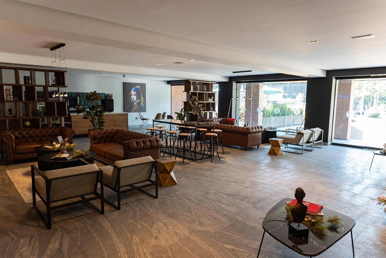Fulton Business Luxury Hotel Guadalajara Exteriér fotografie